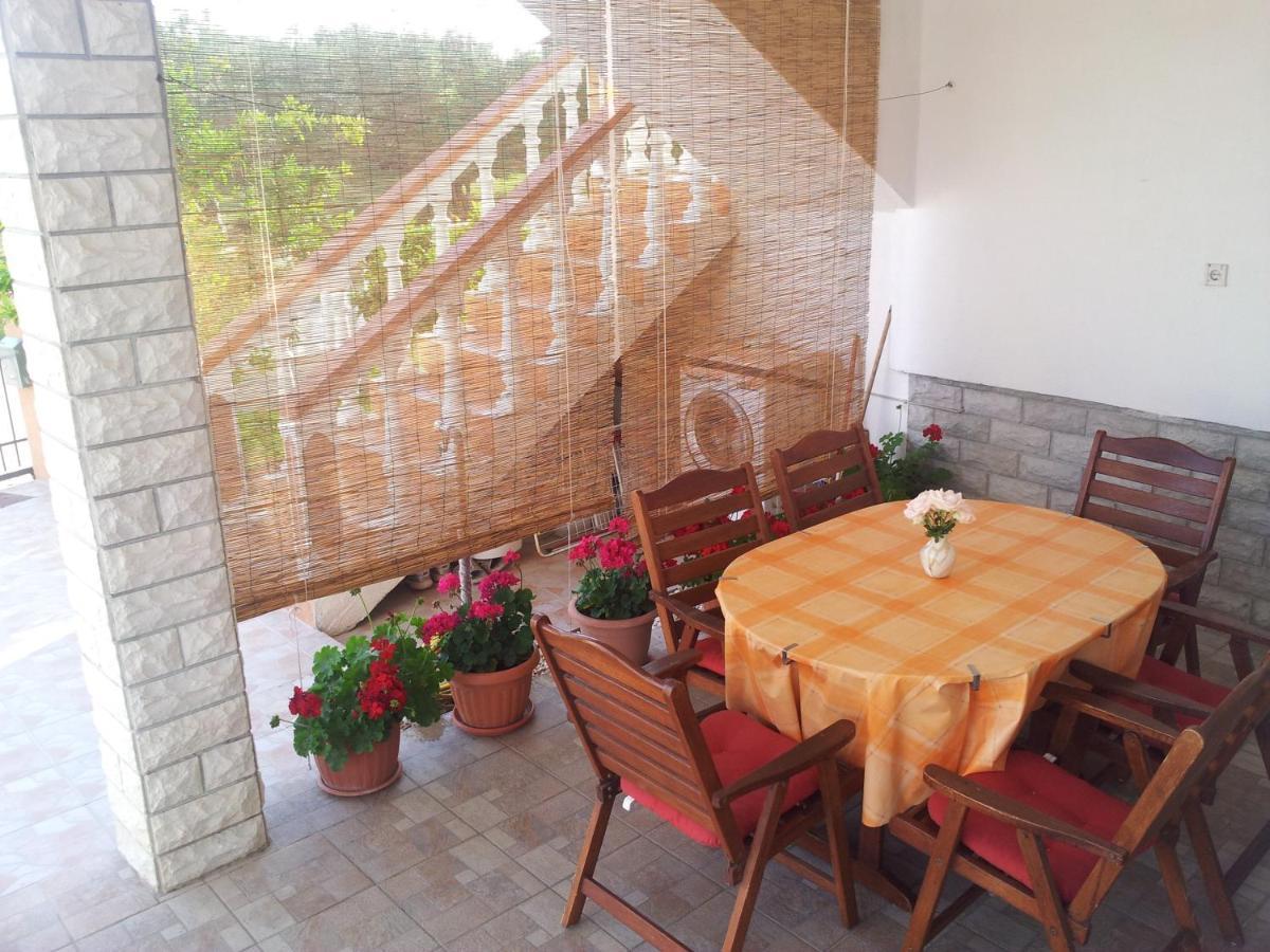 Apartments Brkovic Sukošan Exterior foto